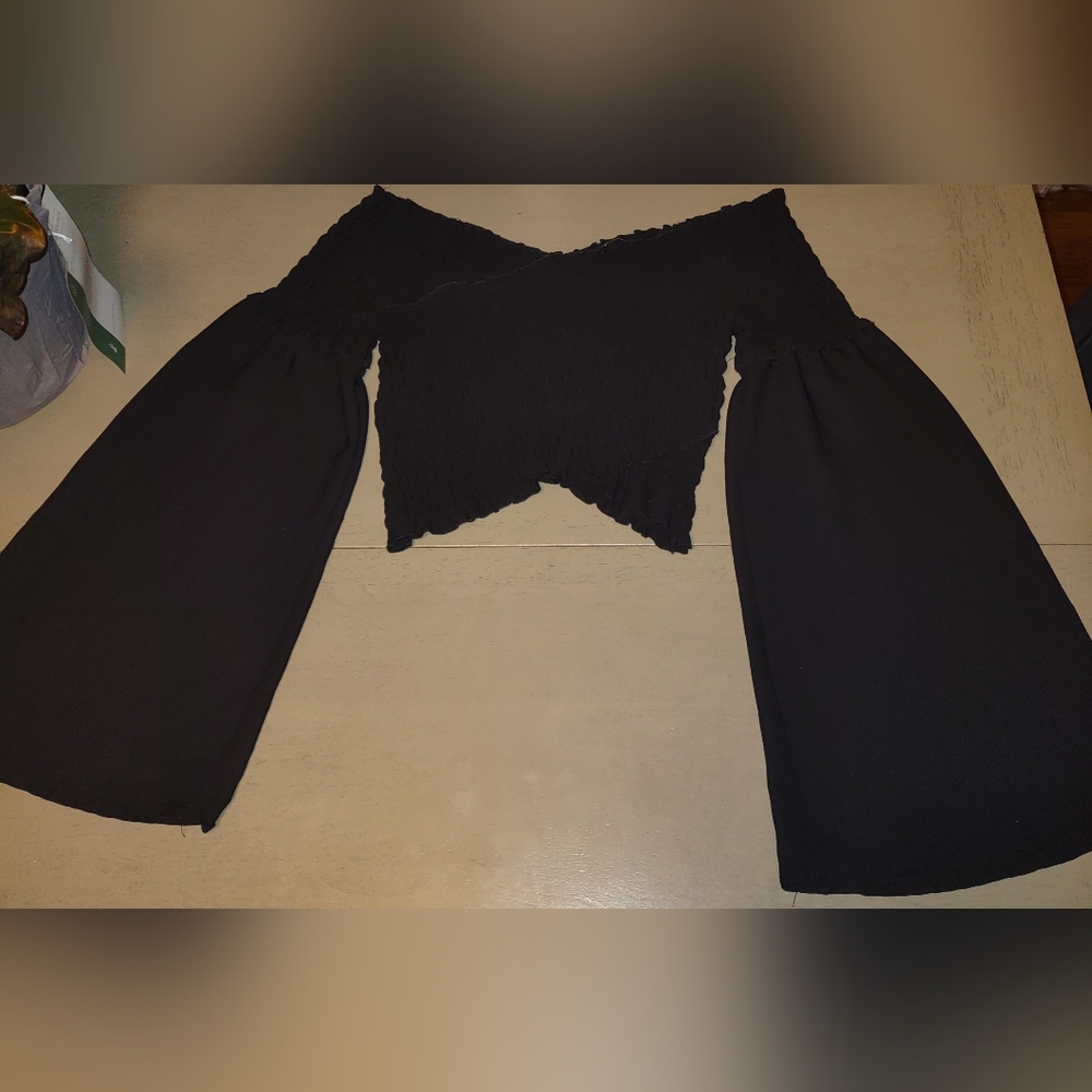 Womens Ambiance Crop Top Blouse